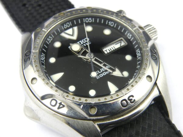 Men's Seiko Scuba Diver's 5M43-0D80 Kinetic Watch - 200m