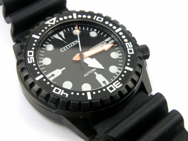 Mens Citizen 8200-S108357 Automatic Divers Watch - 100m