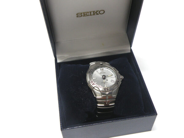 Gents Seiko Kinetic Auto Relay Divers 5J22-0A60 Watch - 100m