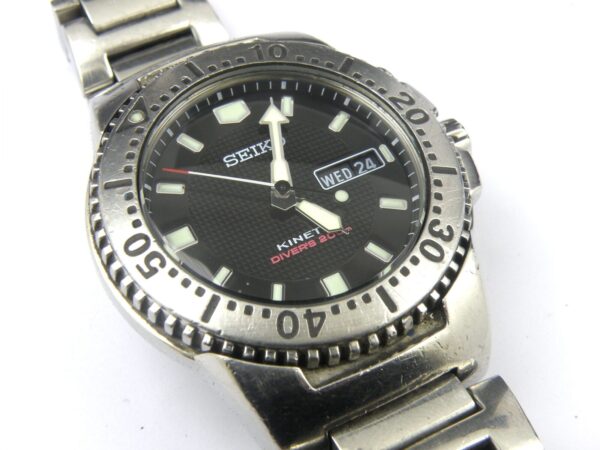 Men's Seiko 5M63-0AD0 Black Knight Kinetic Watch - 200m