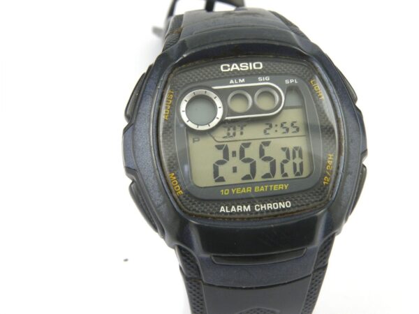 Gents Casio W-210 Digital Multifunction Watch - 50m