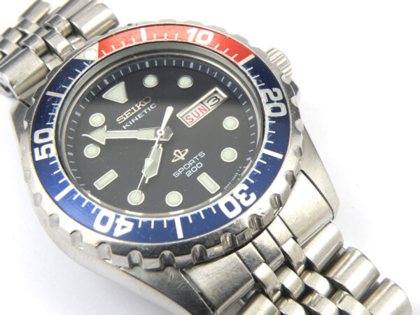 Gents Seiko Kinetic Pepsi Professional Divers Watch 5M43-0A40 - 200m