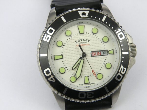 Rotary Mens Military Divers Watch GB03425/06 - 100m